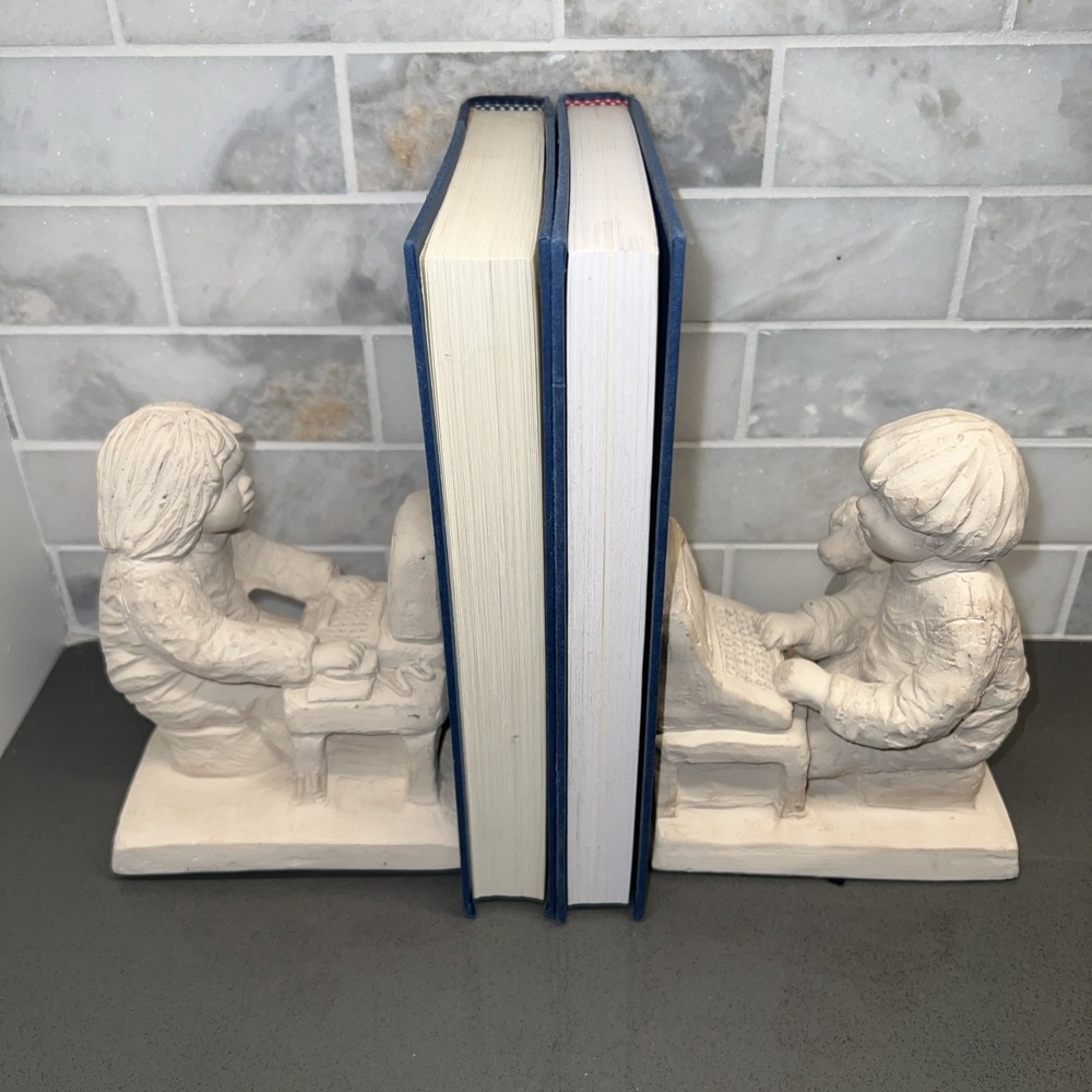 Vintage Austin Sculptures 1998 Boy Girl At the computer with dog book ends